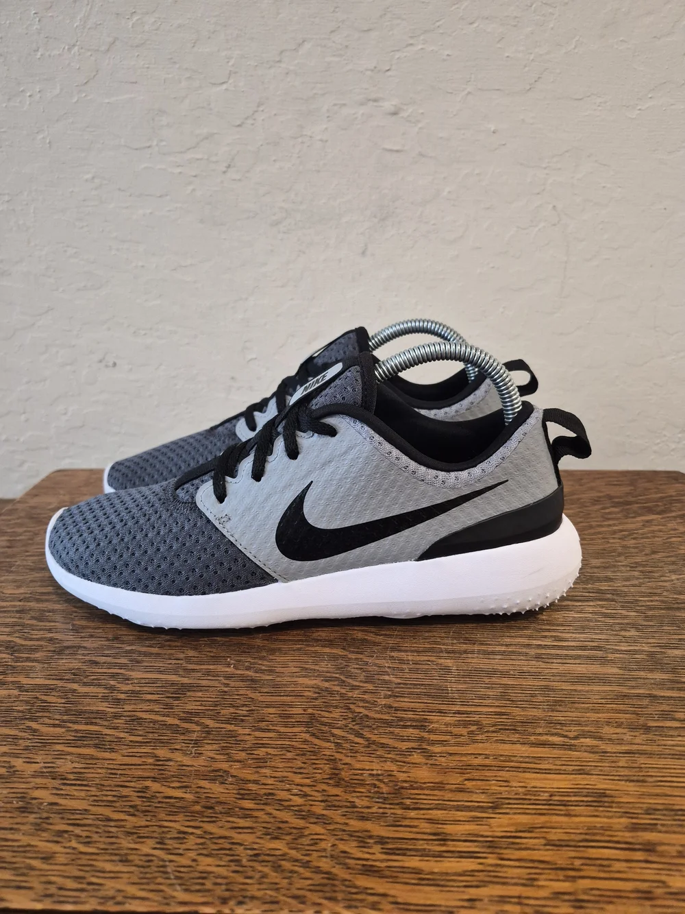 Nike Roshe G Golf Athletic Shoes Boy's Size US 6Y